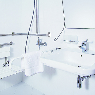 Ванная комната для людей с ограниченными возможностями